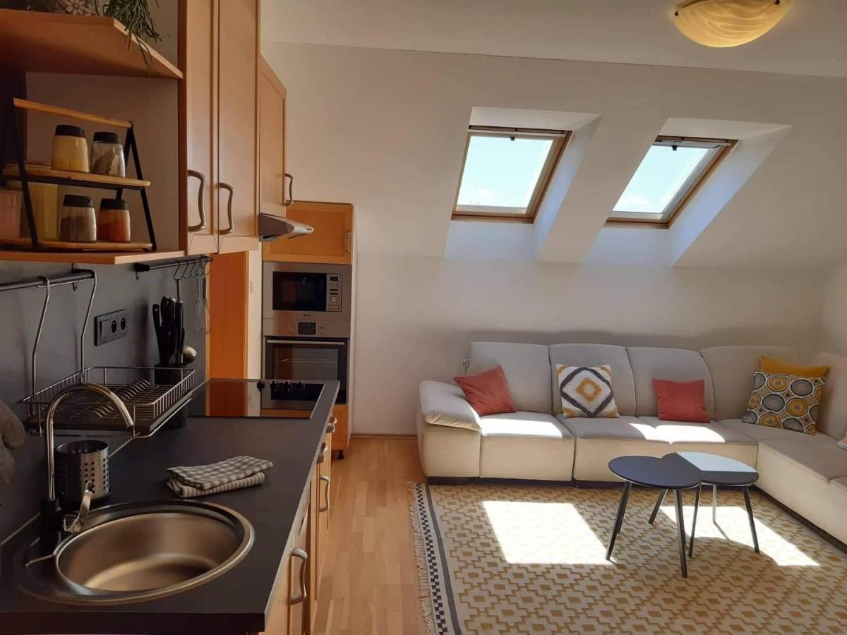 Apartman Happy Stara Lesna Exterior foto